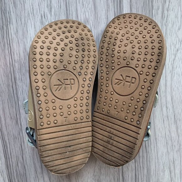 Freshly Picked Platinum Delray Sandals - Picture 5 of 6